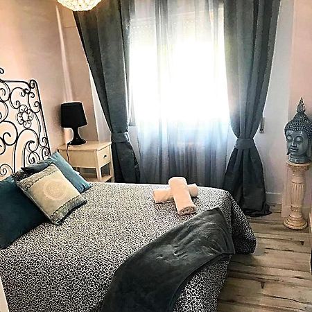 سان سيباستيان ذي لوس Travel And Holidays La Marina المظهر الخارجي الصورة